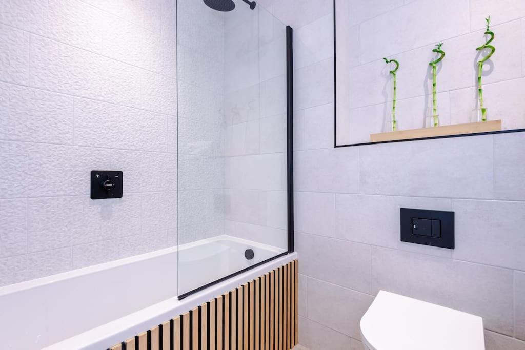 Luxury 2b Centre With Private Parking Apartamento Chester