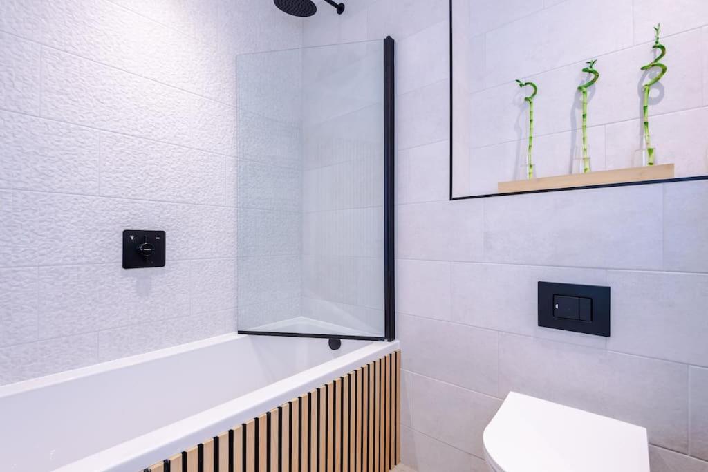 Luxury 2b Centre With Private Parking Apartamento Chester