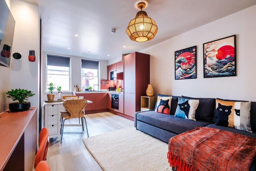Luxury 2b Centre With Private Parking *
